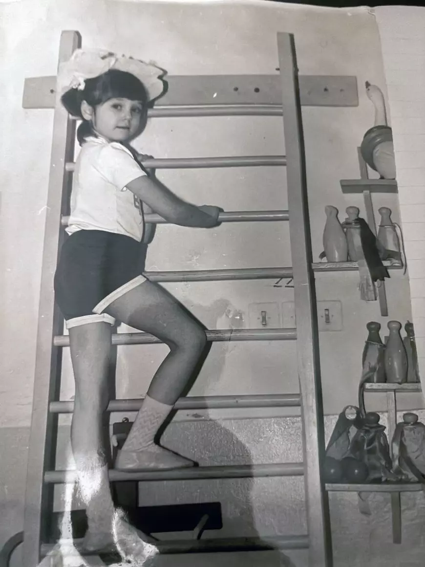 Janina Scarlet, supraviețuitoare a dezastrului de la Cernobîl: „Copiii mă întrebau dacă sunt radioactivă, dacă strălucesc în întuneric”