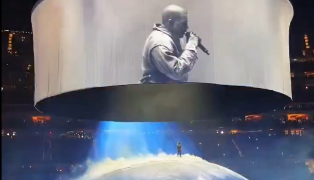 kanye-west-concert