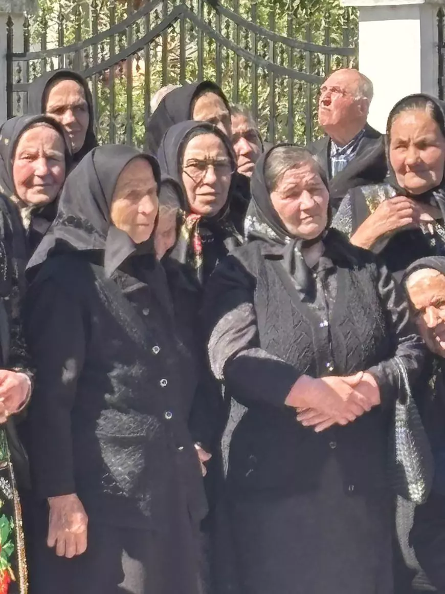 Boboșarca, Duminica Mironosițelor, în satul bulgarilor din Băleni Sârbi: „Doamne Dumnezeule! Ne bucurăm de El în salata, în varza și Învierea pe care ni le dă!”