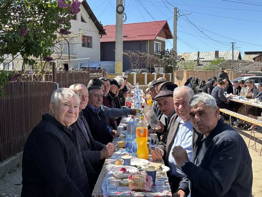 Boboșarca, Duminica Mironosițelor, în satul bulgarilor din Băleni Sârbi: „Doamne Dumnezeule! Ne bucurăm de El în salata, în varza și Învierea pe care ni le dă!”