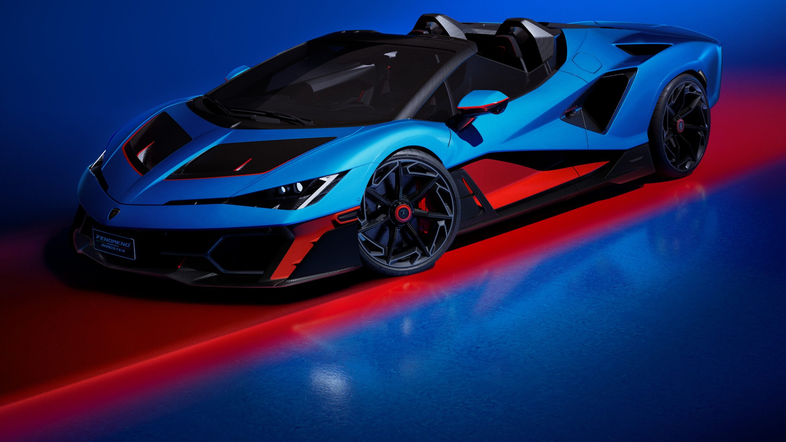 Lamborghini-Fenomeno-Roadster-editie-limitata-CROP-scaled.jpg