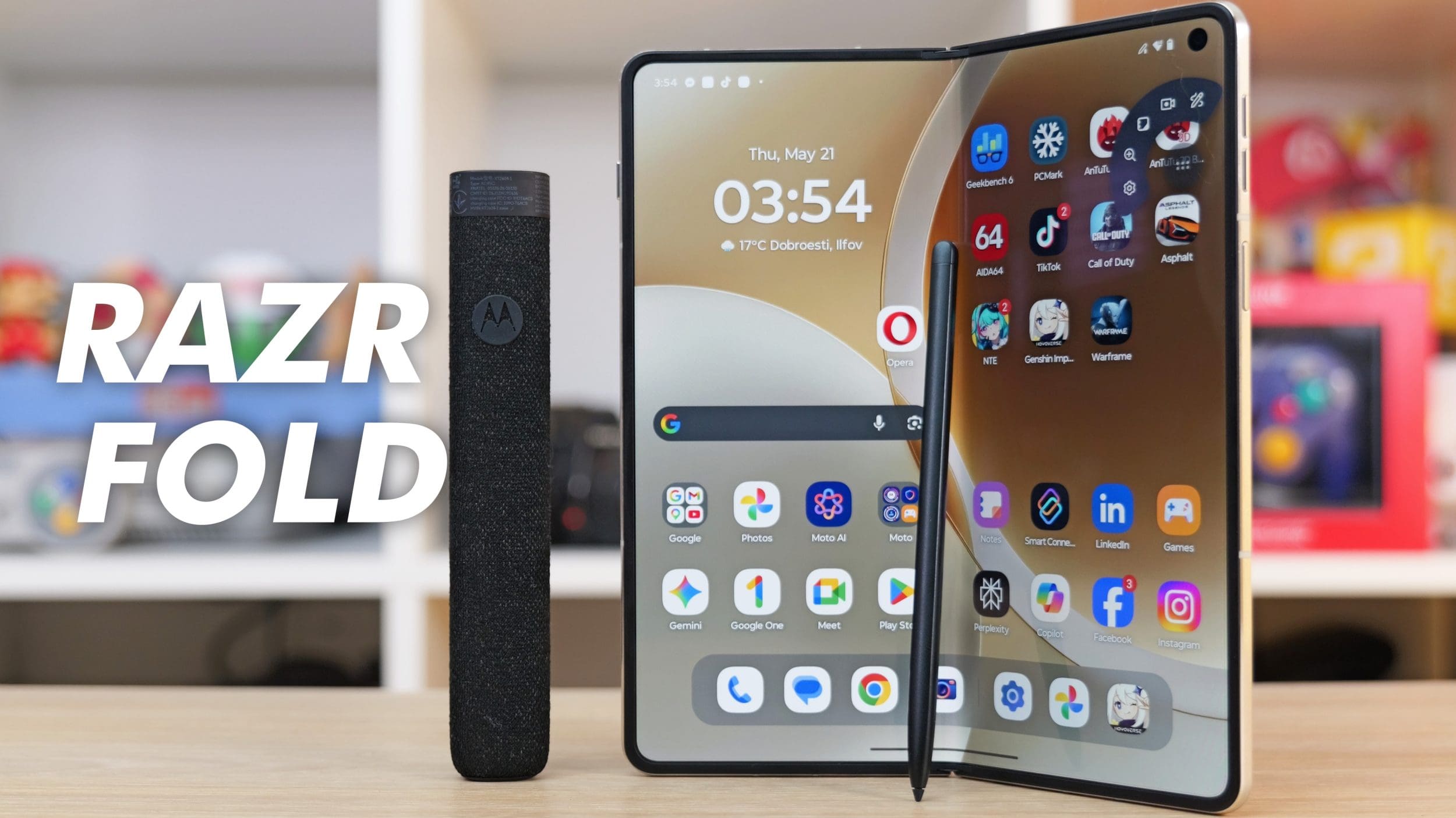 Motorola-RAZR-Fold-REVIEW.jpg