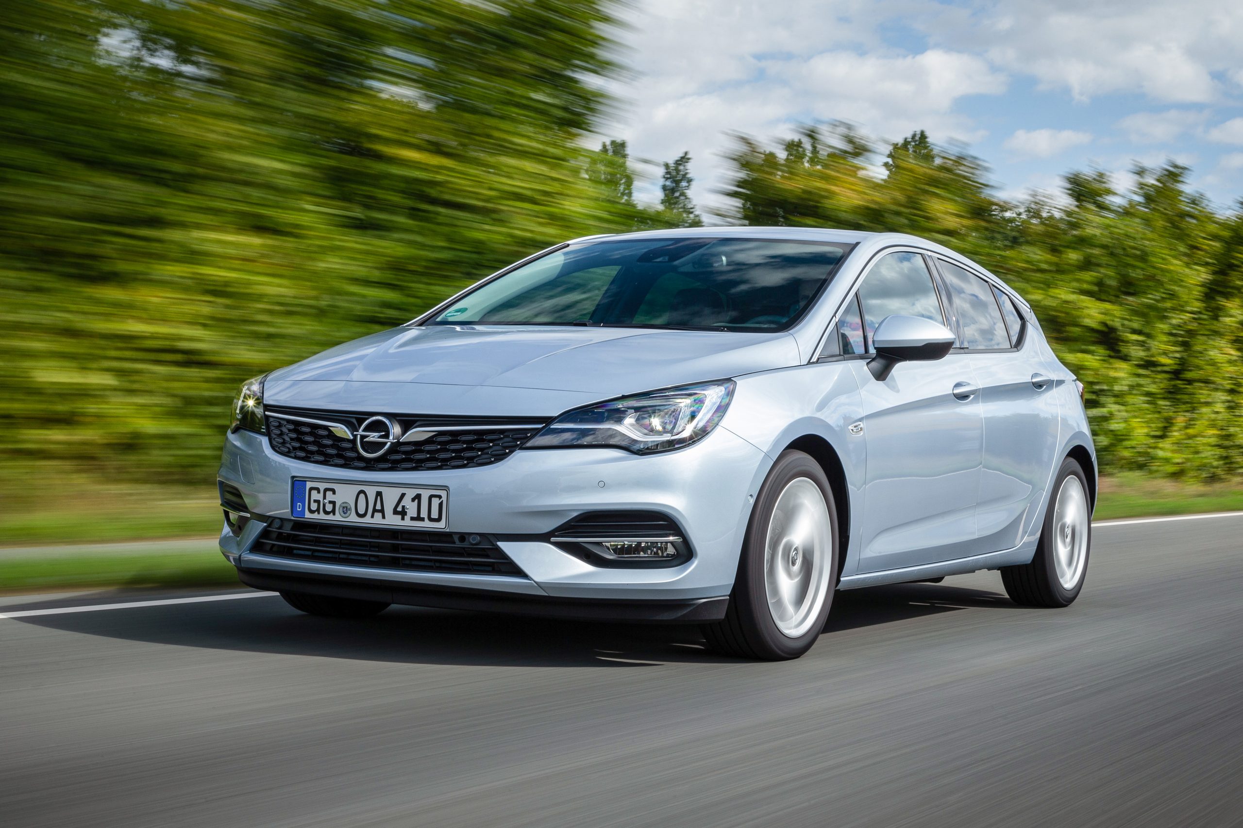 Opel_508649-scaled.jpg