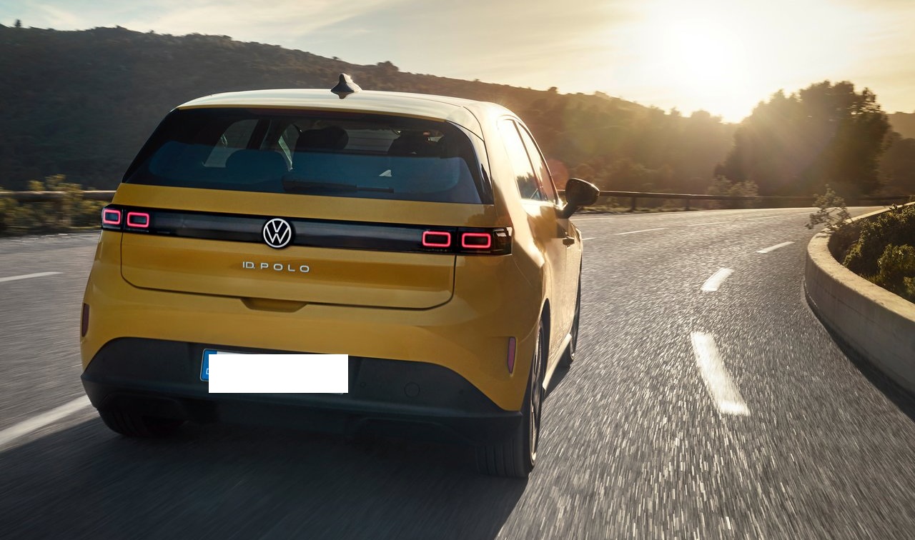 Volkswagen-ID.Polo-2027-1280-c998793e8fb5e88446b9acea10fe69f47a.jpg