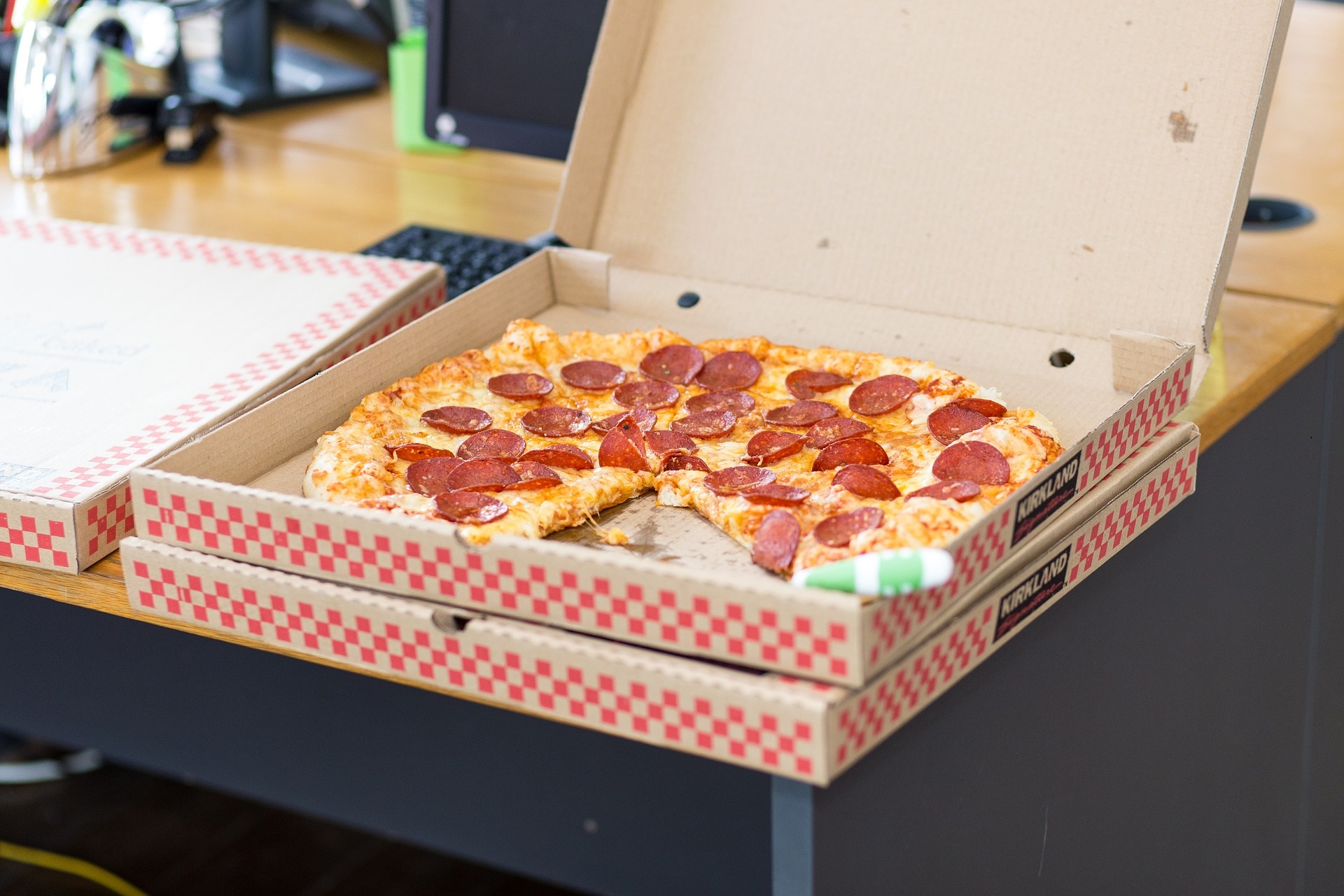 aplicatii-mobil-comanda-mancare-pizza-pixabay.jpg