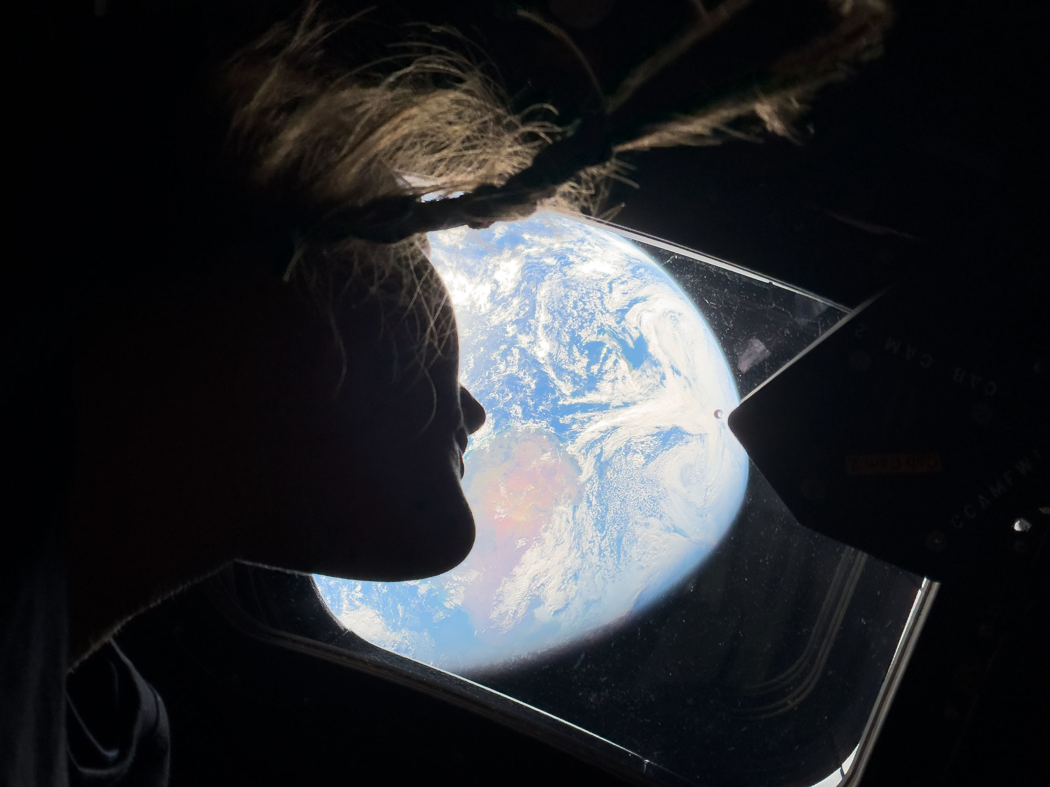 nasa-artemis-2-iphone-2.jpg