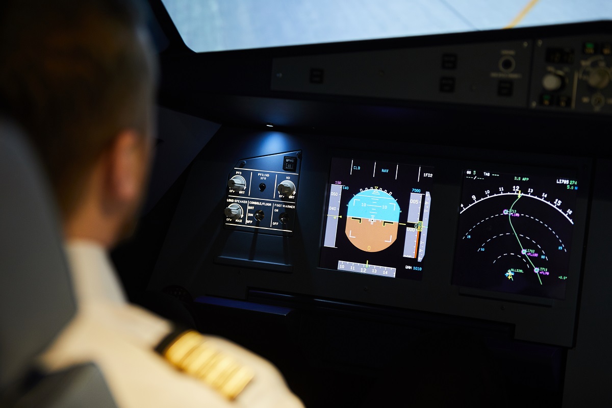 pilot-view-of-aircraft-cockpit-displays-and-contro-2026-01-08-06-23-10-utc