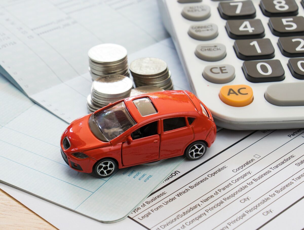 shutterstock_asigurare-rca-taxe-1-e1721816561673.jpg