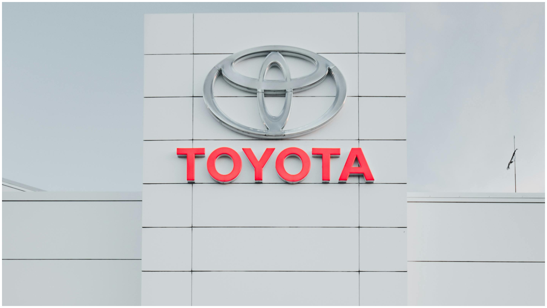 toyota-logo_pxl.jpg