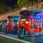 tuktuk-transport-magnific-com.jpg