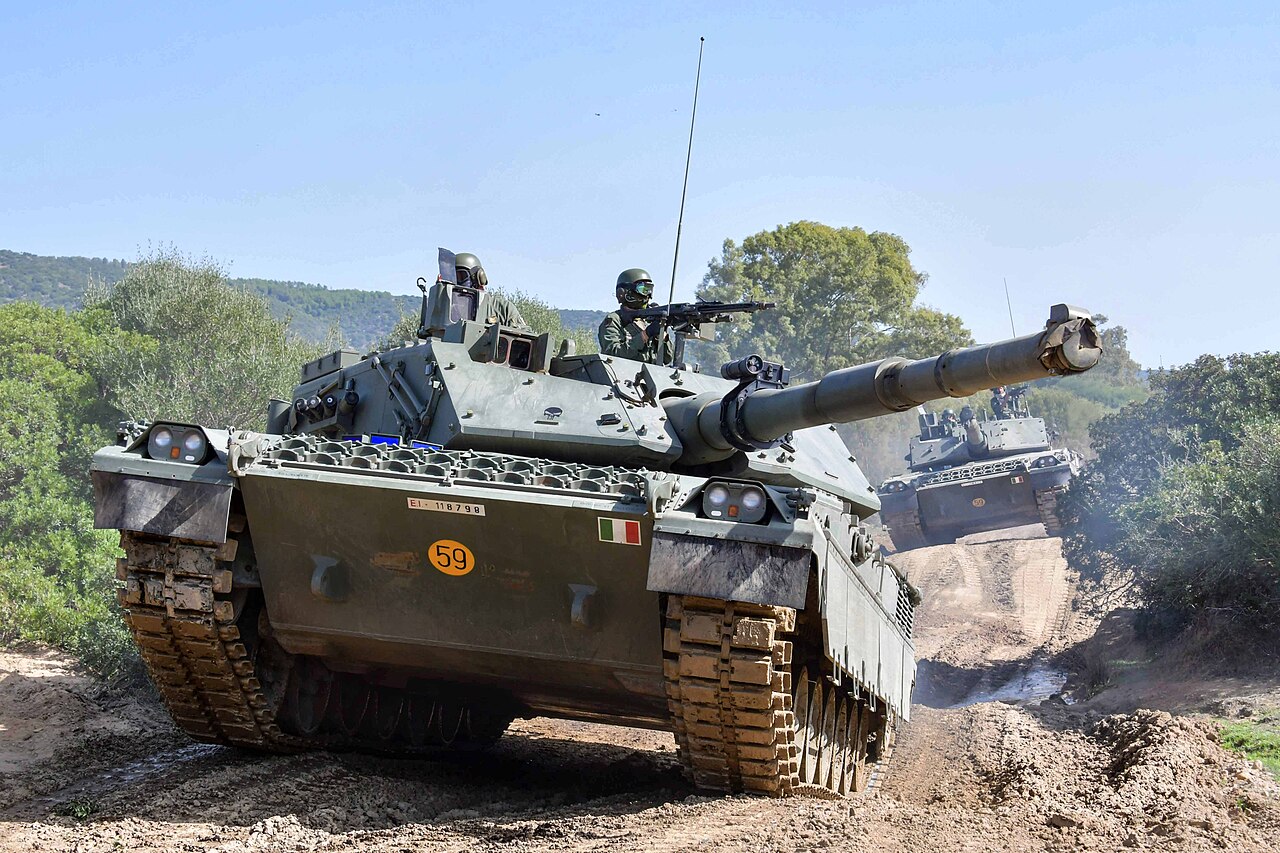 1280px-Italian_Army_-_4th_Tank_Regiment_-_Ariete_tanks_during_an_exercise_at_Capo_Teulada_October_20.jpeg