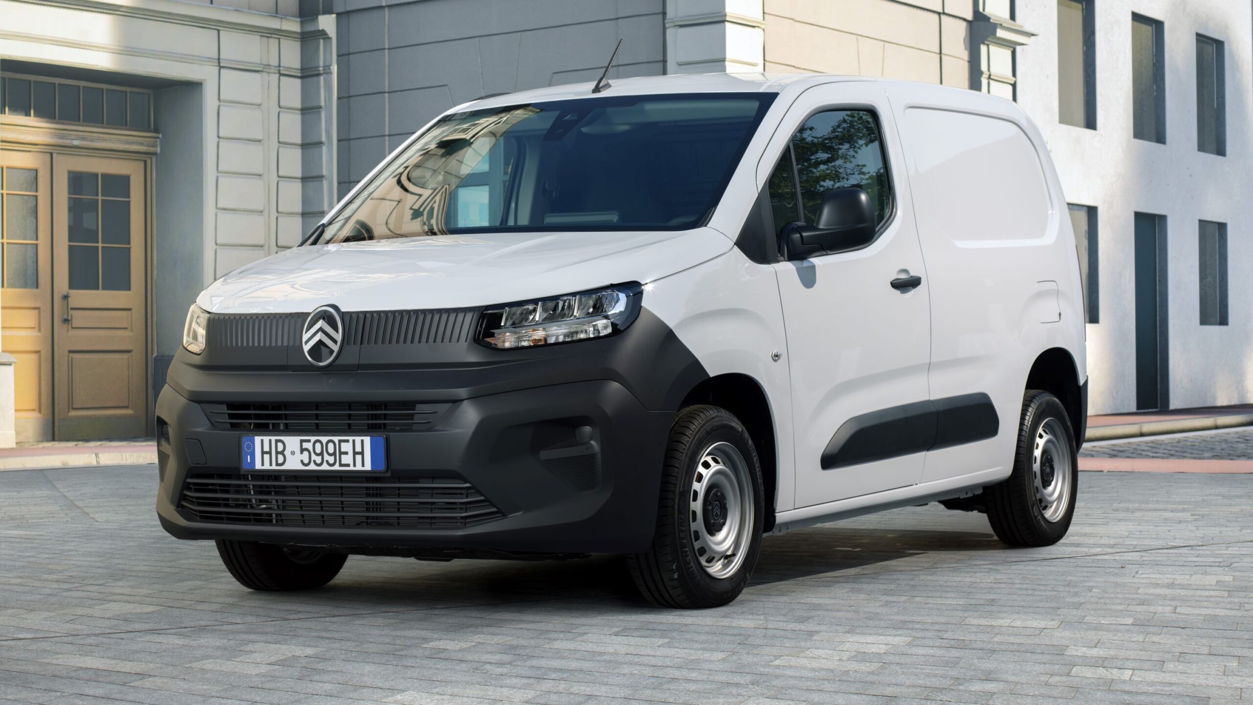 Citroen-Berlingo-Van-First-CROP-scaled.jpg