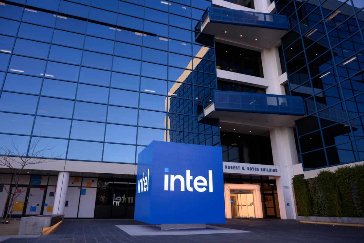 Intel_headquarters.jpg