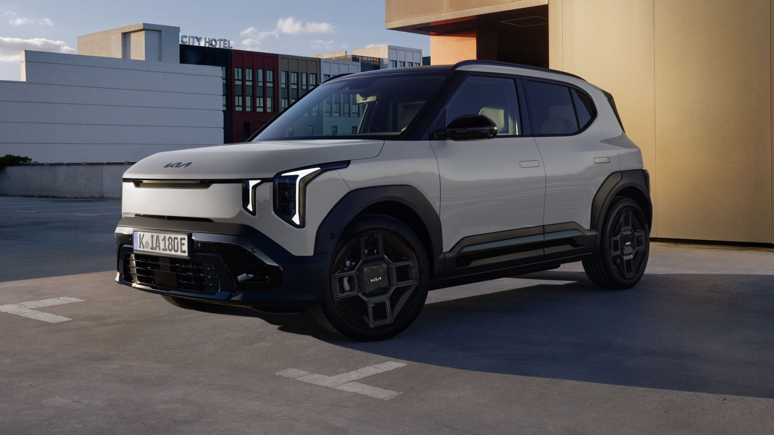 Kia-EV2-Black-Line-3-scaled.jpg