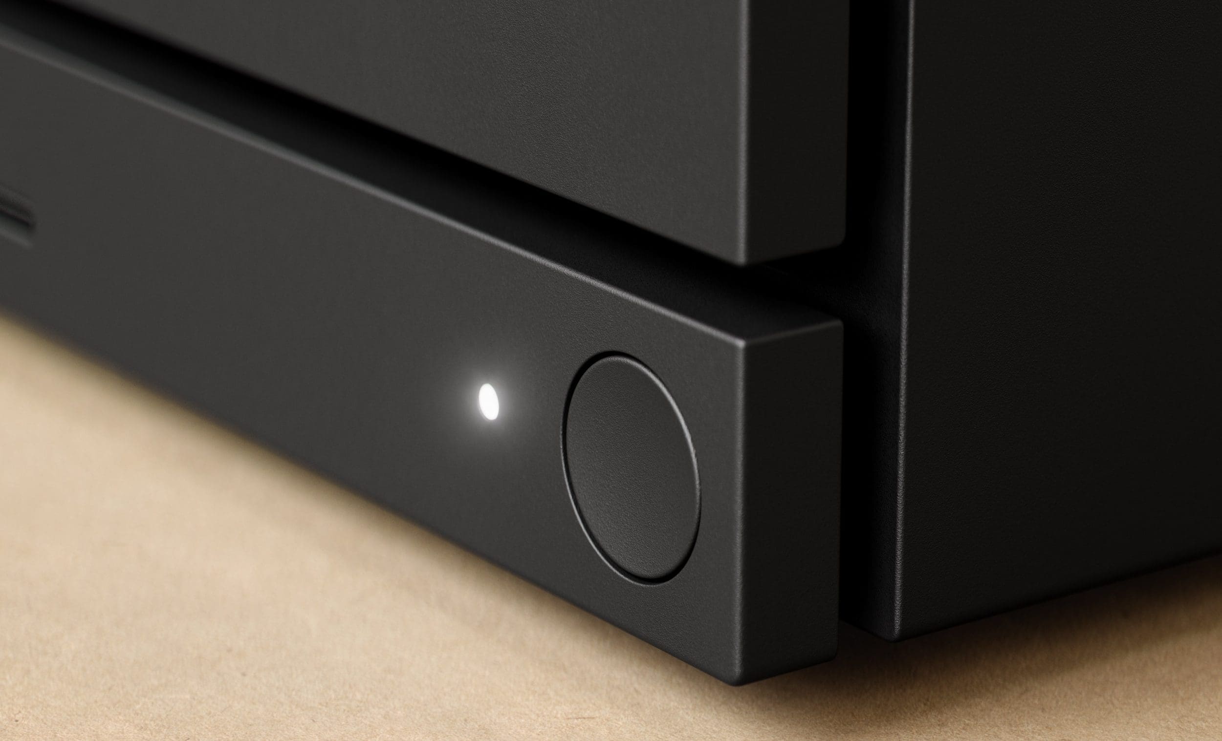 Steam-Machine-Power-Button.jpg