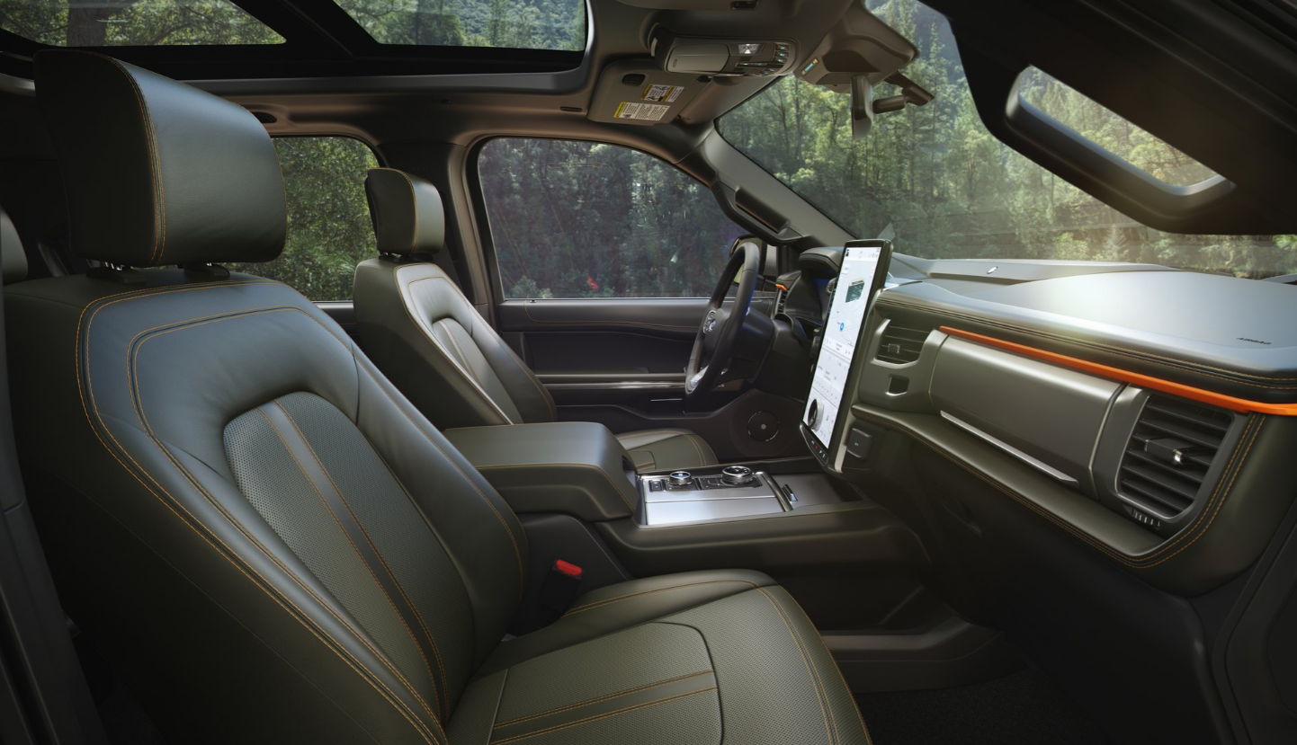 ford-expedition-interior.png