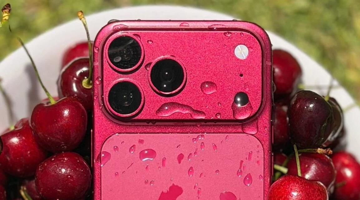 iPhone-18-Pro-Max-Dark-Cherry-color