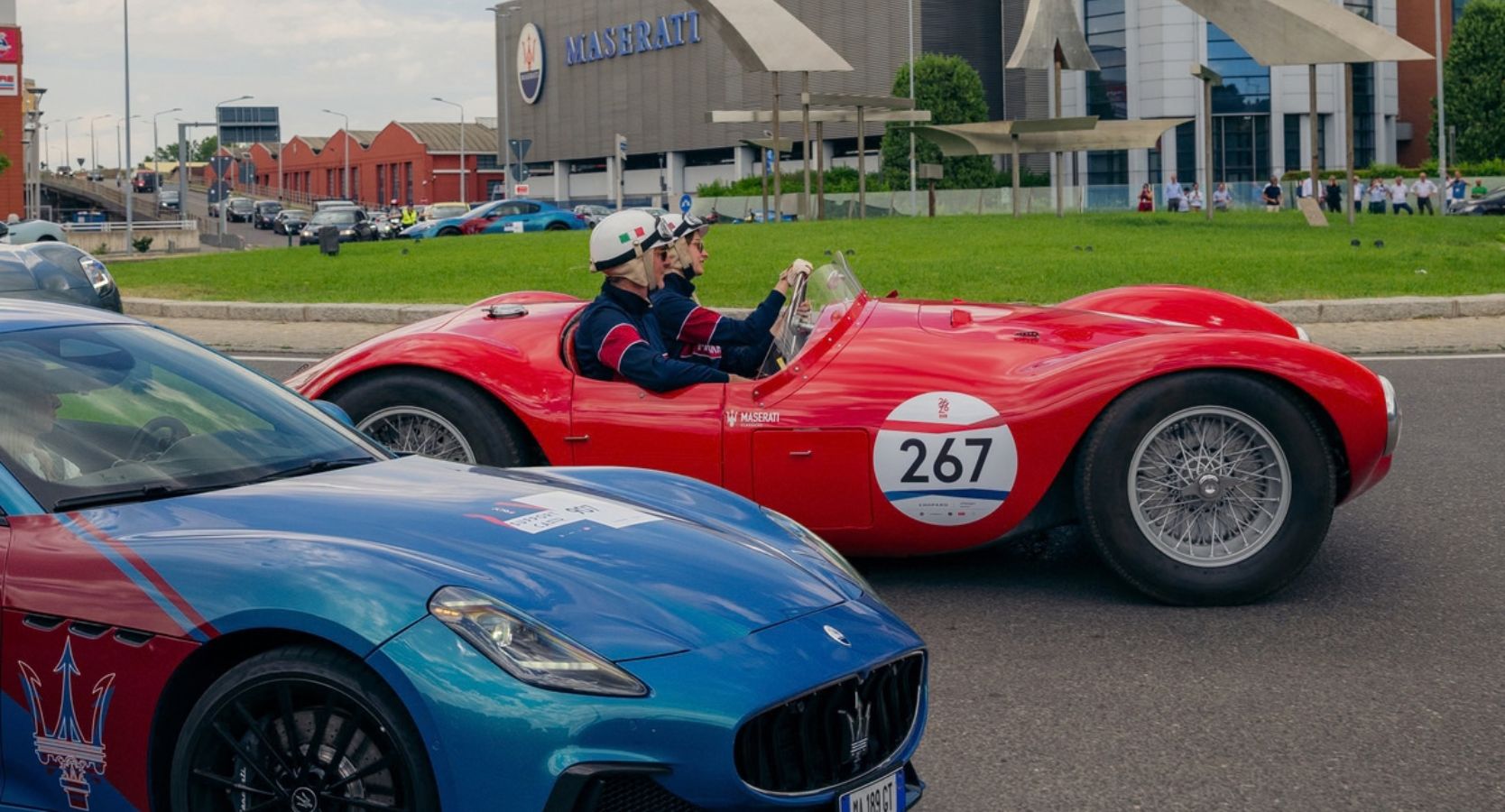 maserati-sarbatoreste-100-de-ani-ai-tridentului-la-1000-miglia-un-model-de-73-de-ani-a-impresionat-p.jpeg