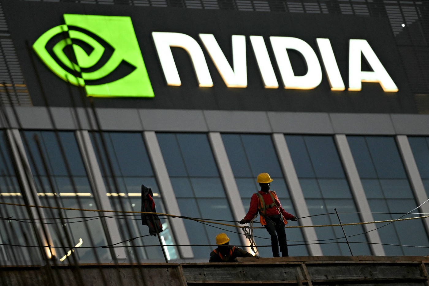 nvidia-sediu_prf.jpg