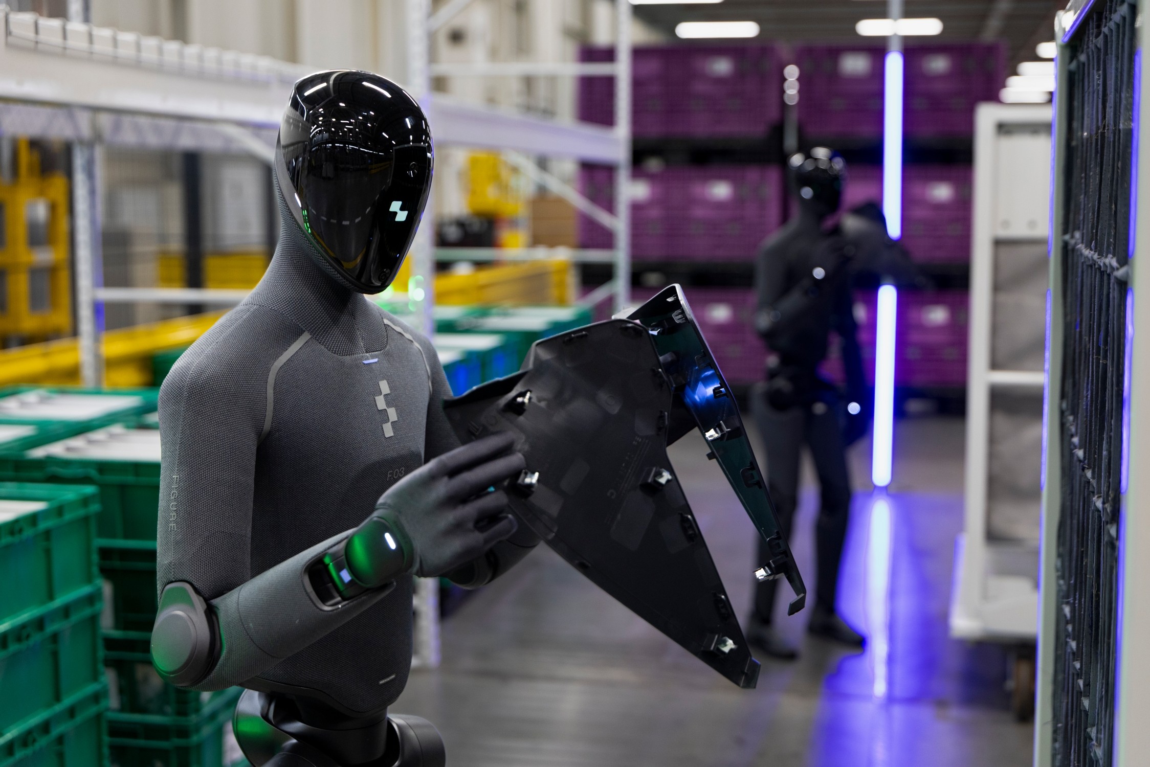 robot-umanoid-Figure-03-fabrica-BMW-Germania-1.jpg