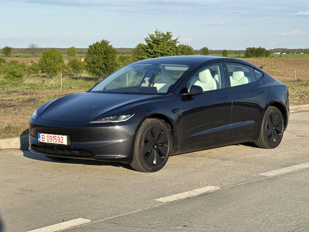 test-drive-tesla-model-3-rwd-2026-11.jpg