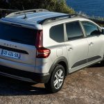Dacia-Jogger-2022-1280-415c697de68770f221608b81a3873c57ff.jpg