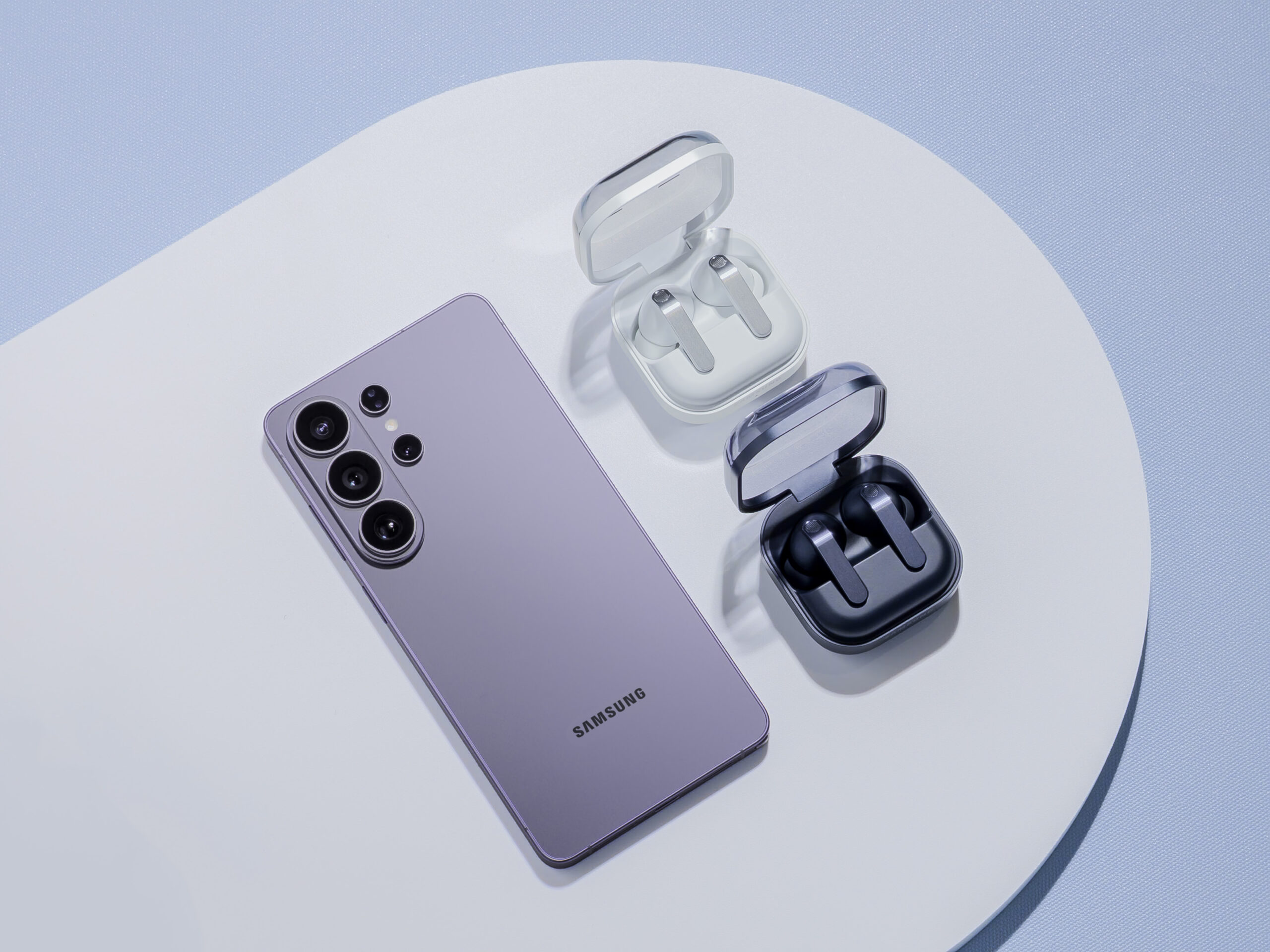Galaxy-S26UltraBuds4-Pr0Buds4-scaled.jpg