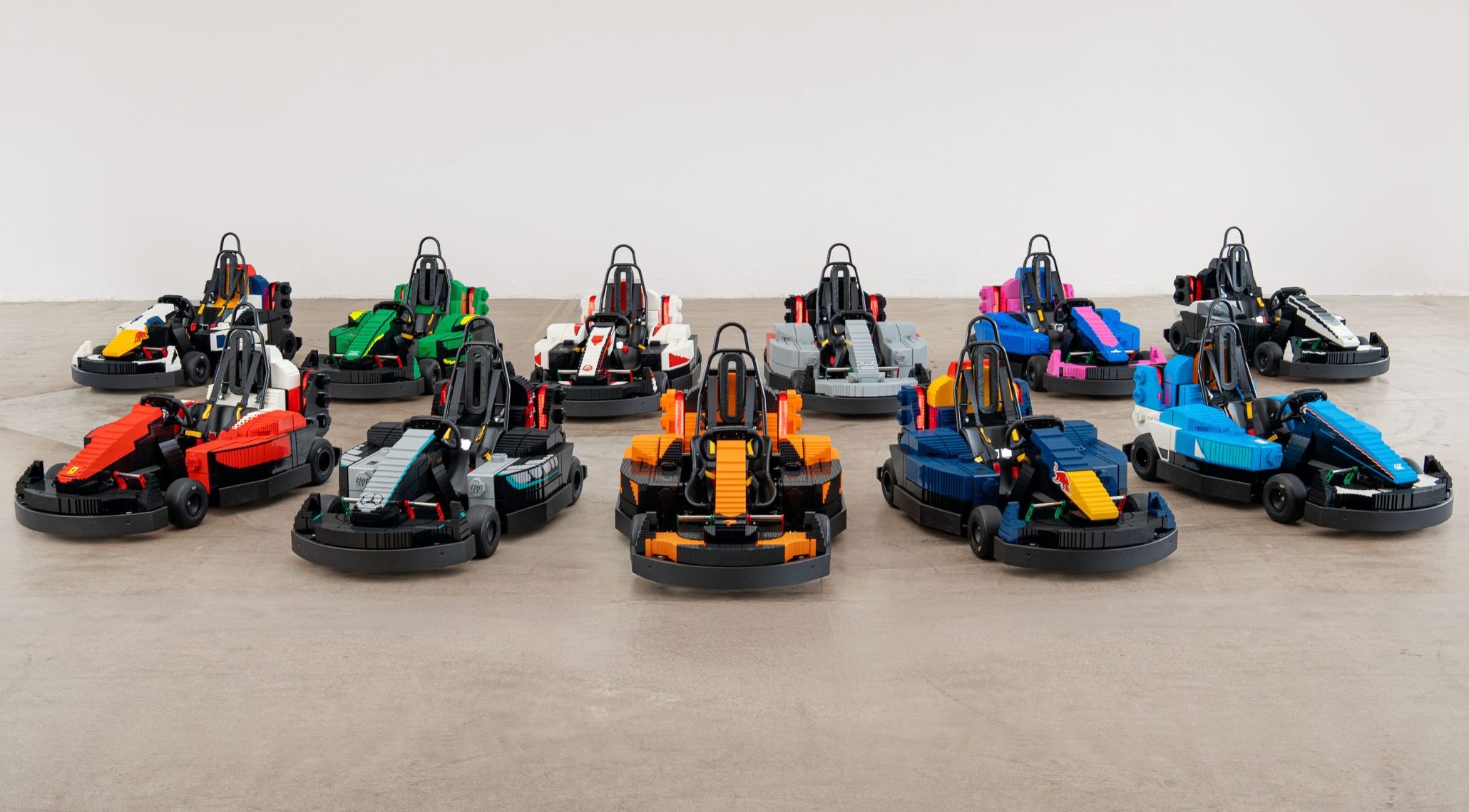 Lego-monopost-parada-Formula-1-2026-3-scaled-e1783079783464.jpg
