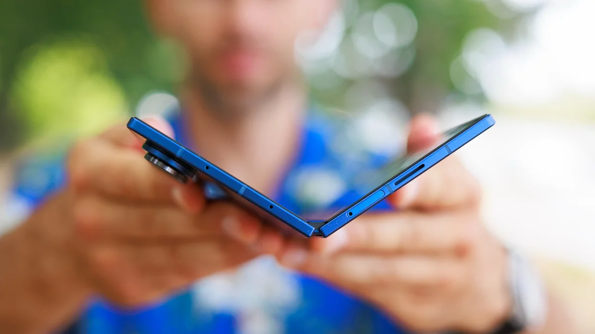 Samsungs-Galaxy-Z-Fold-8-Ultra-reportedly-revives-the-S-Pen-but-theres-a-catch.webp