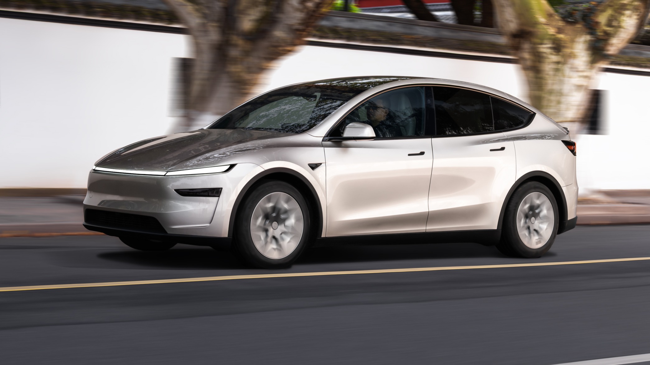 Tesla-Model-Y-L-Premium-CROP2.jpg