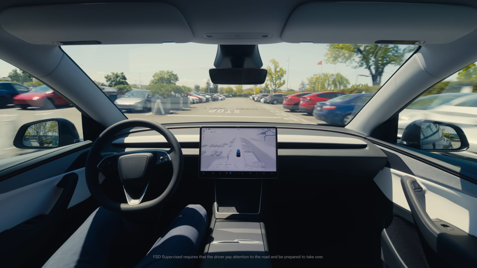 Tesla-condus-autonom.png