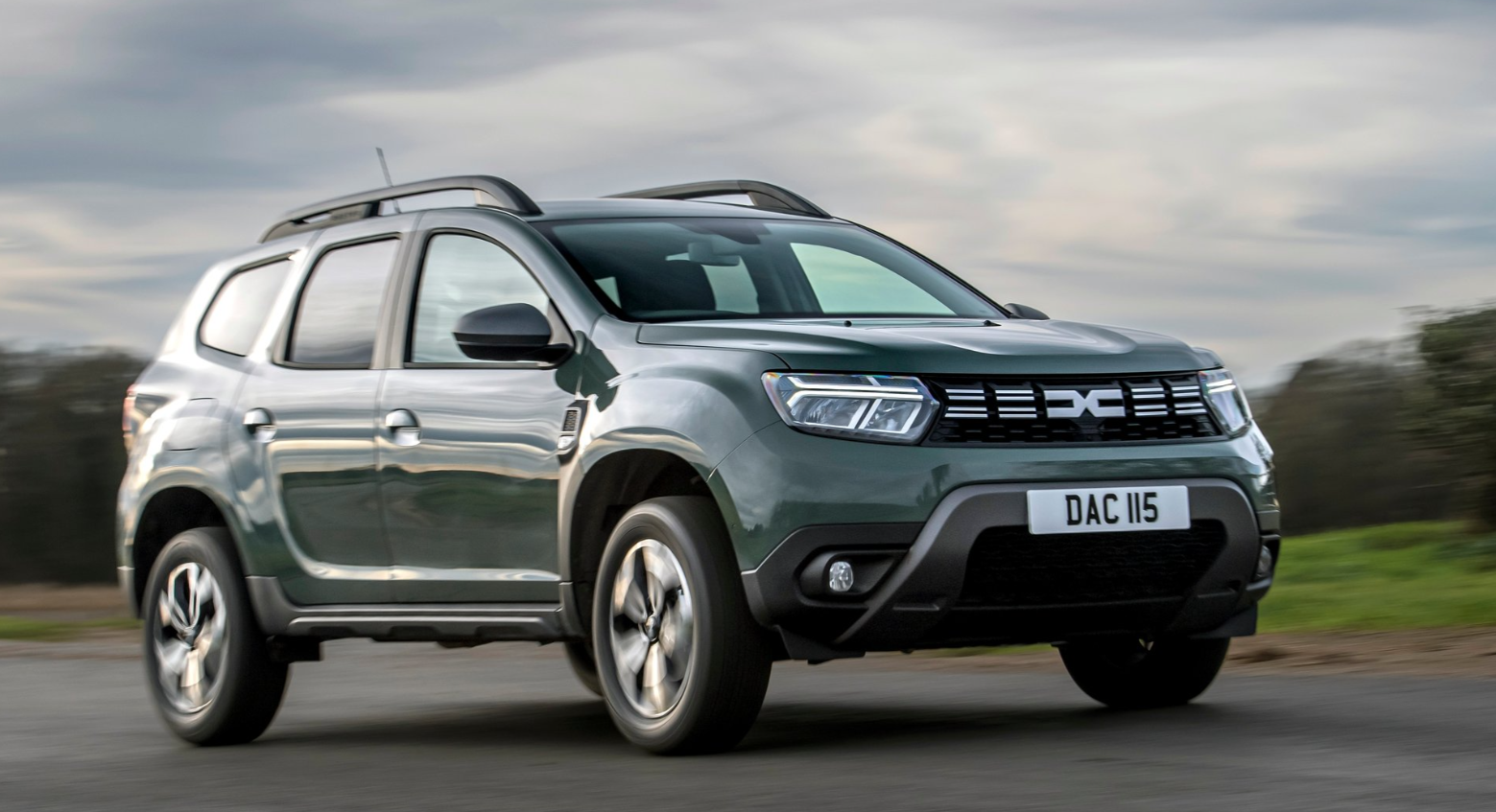 dacia-duster-2-4x4-diesel.png