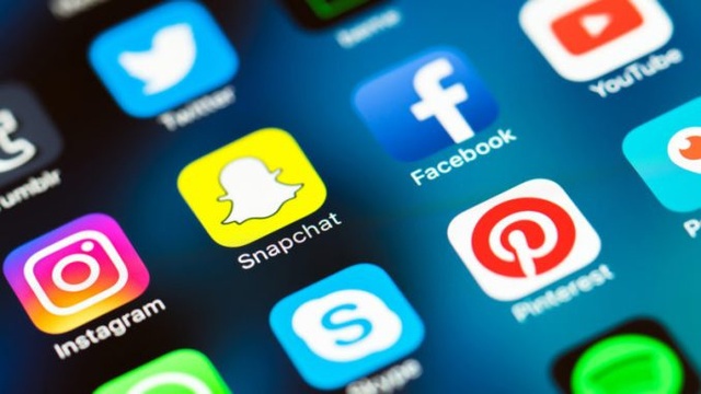 2-social-media.jpg