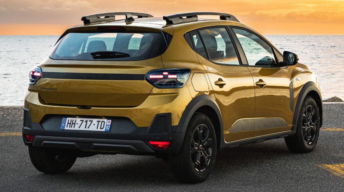 dacia-a-deschis-comenzile-pentru-noul-sandero-stepway-hybrid-155-cat-costa-in-romania-5.jpg