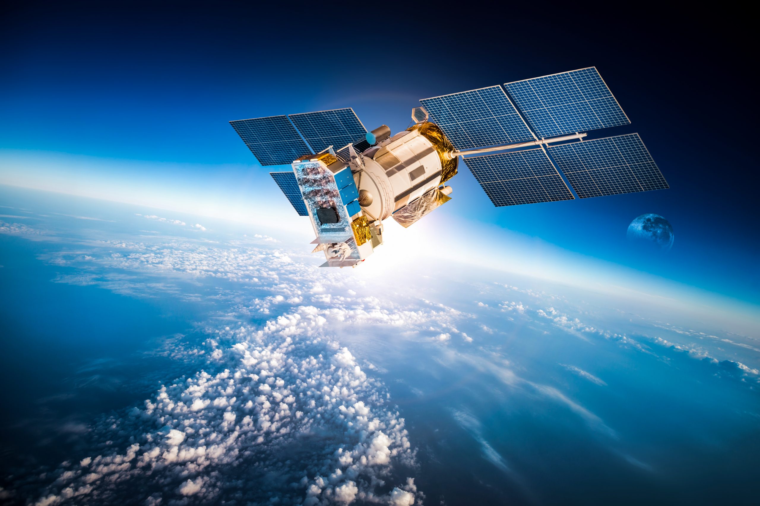 satelit_sts-scaled.jpg